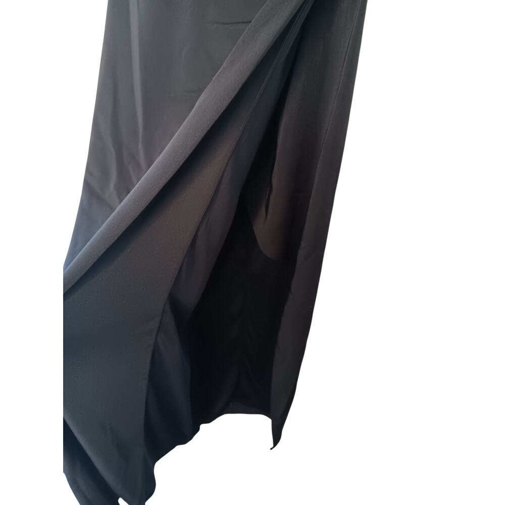New with Tags Mac Duggal Black One Shoulder Feather Trim Gown Formal Dress Size6 - Picture 9 of 16